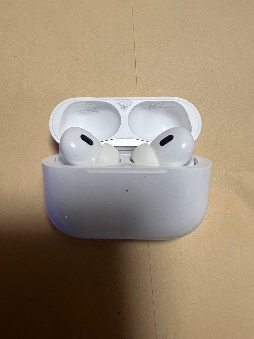 アム　AirPods Pro 第2世代 Lightning