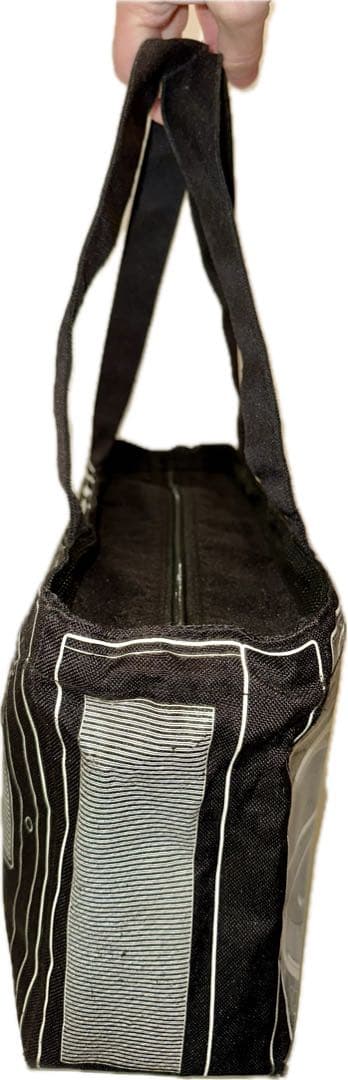 ILLMINATOR ラジカセバッグ　レア商品