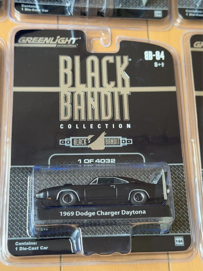 GREENLIGHT BLACK BANDIT 3個セット