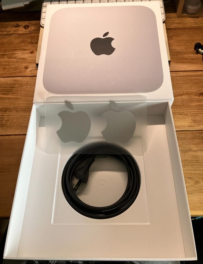 Mac mini Apple M2チップ 256GB 8GB
