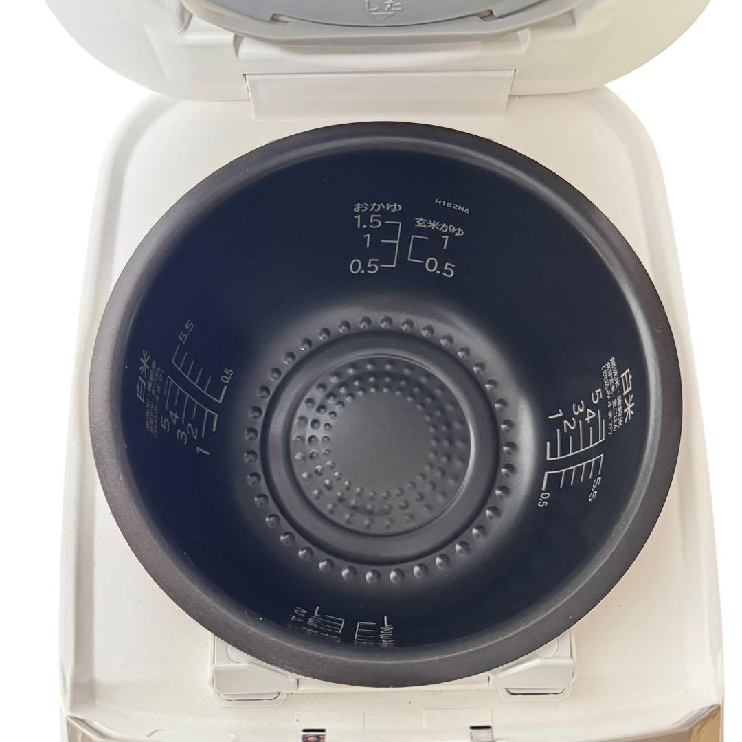美品　2023年製 日立　ジャー炊飯器　5.5合炊き　RZ-TS105M