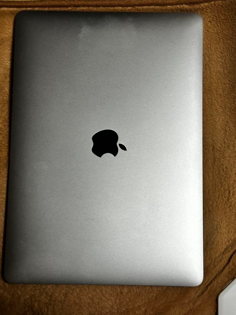 極美品！Apple MacBook Pro(13-inch,2020)512GB