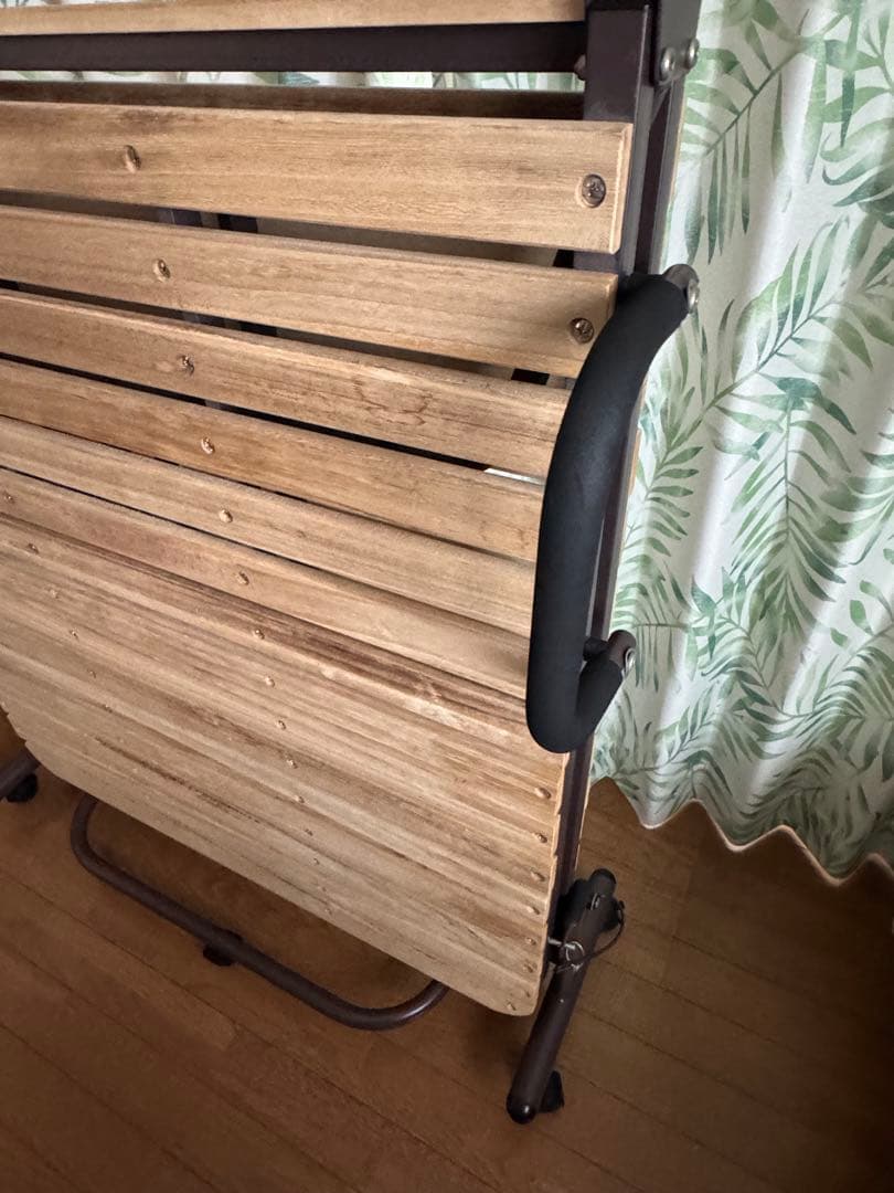 【送料込】ニトリ　折りたたみ　すのこ　ベッド