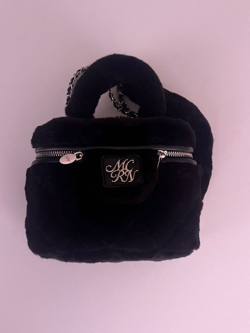 ミシェルマカロン　ファーバニティバック