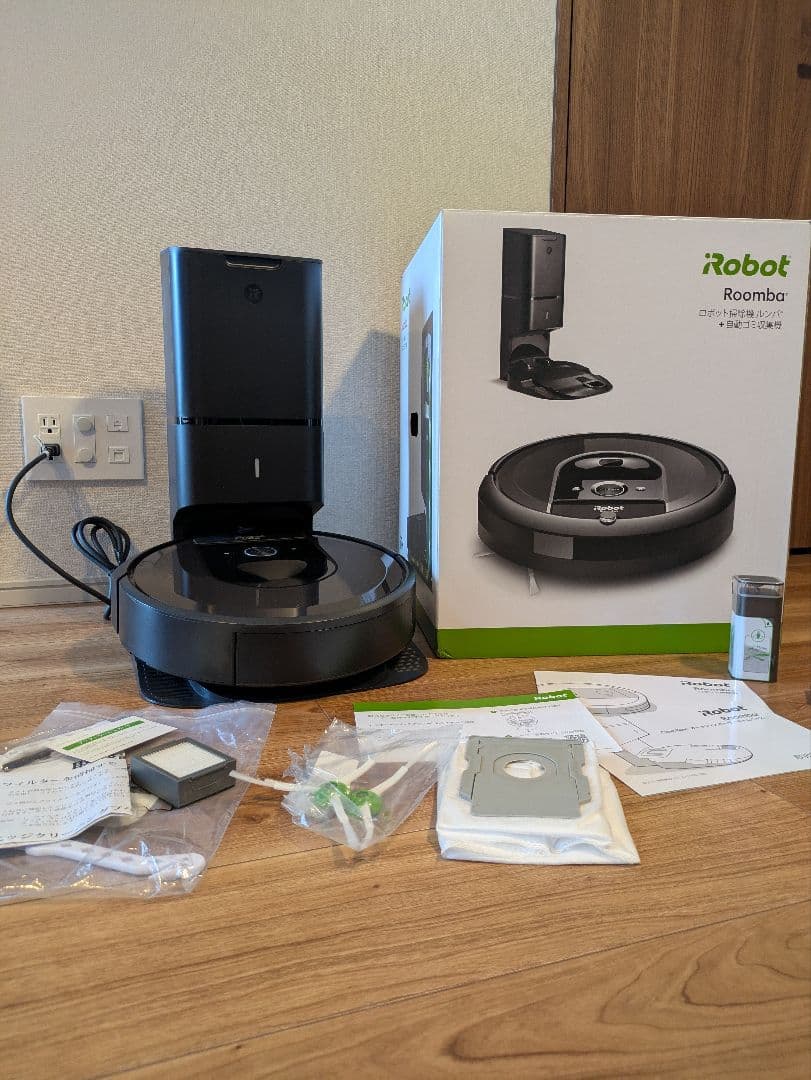 ルンバi7+ アイロボット (iRobot) ロボット掃除機　チャコール