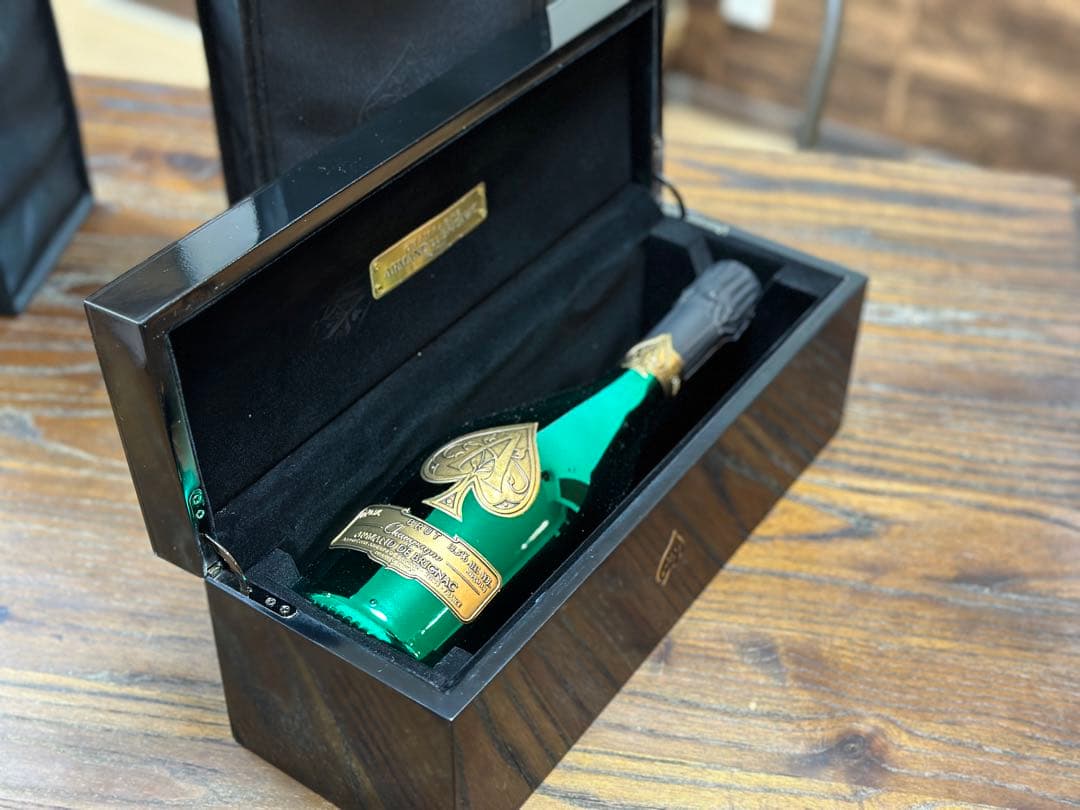 アルマンド グリーン 箱付き　正規品