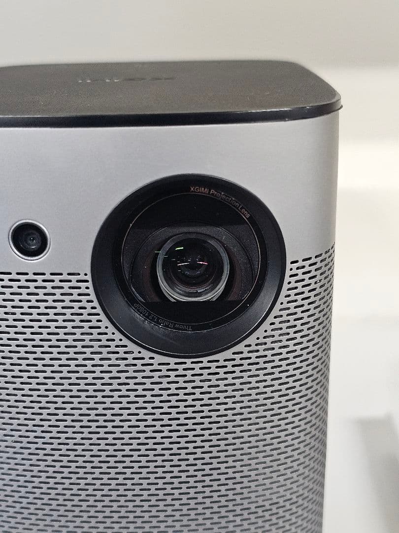 XGIMI Halo ポータブルプロジェクター