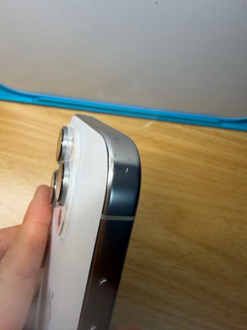 iPhone16 Pro ホワイト256GB バッテリー93％