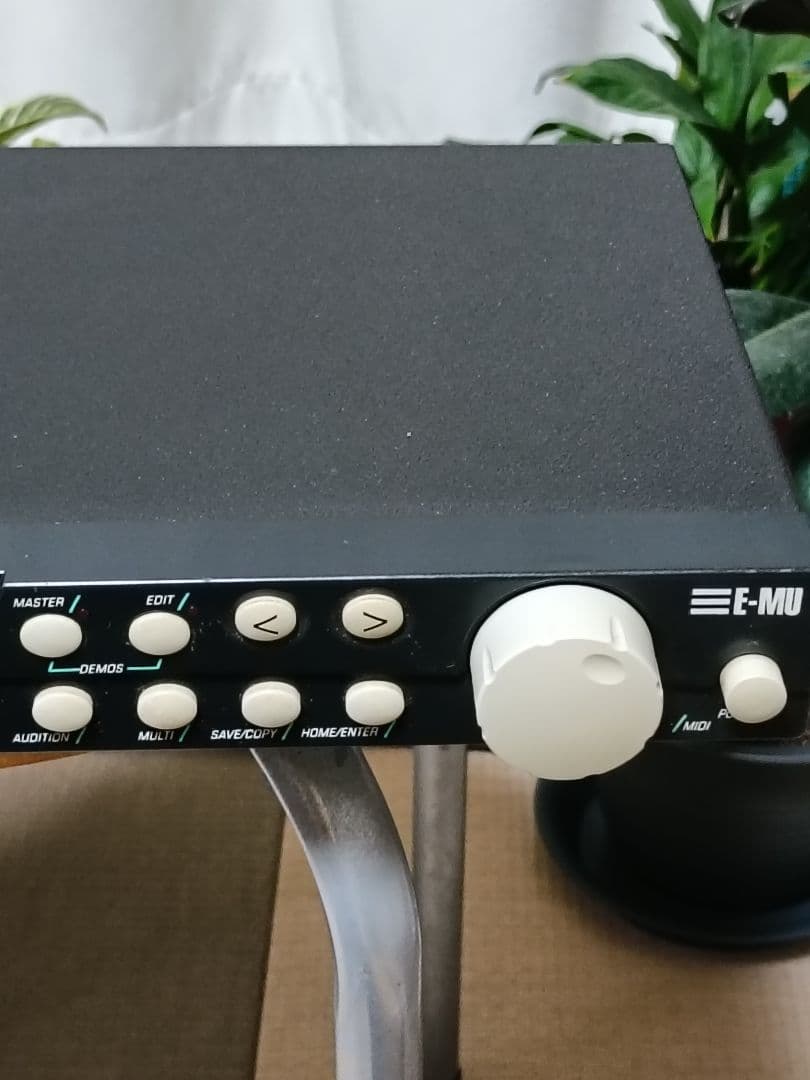 限定EMU-PROTEUS 2000 ハードウェア音源【美品】