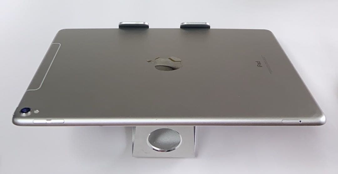 IPad Pro 10.5 WiFi + Cellular 64GBシルバー