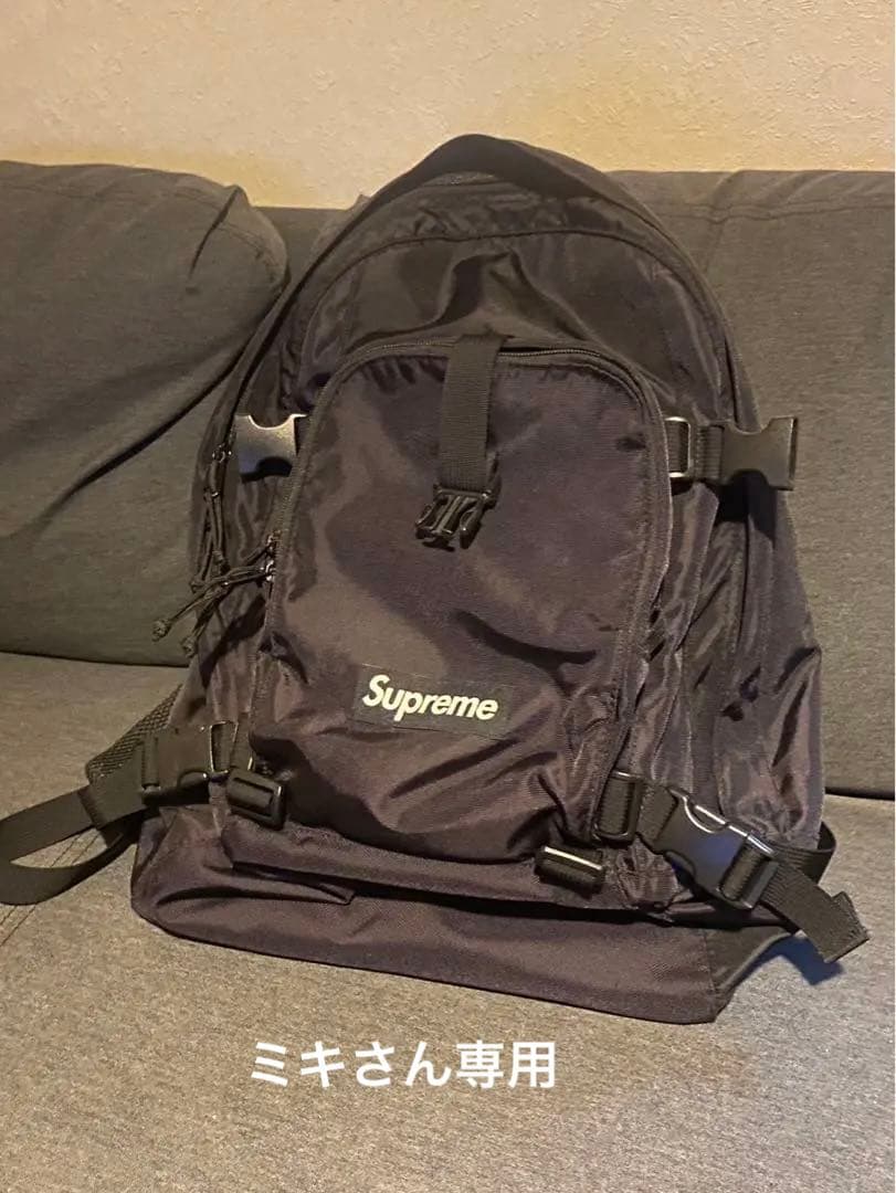 美品⭐︎Supreme 黒 リュック