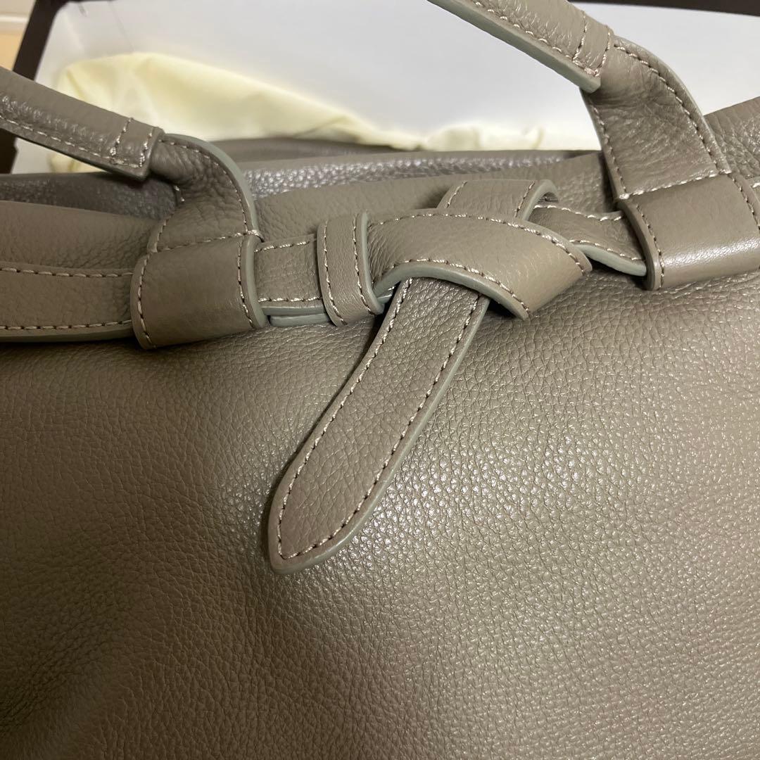 【土屋鞄】グレージュ レザー ハンドバッグ