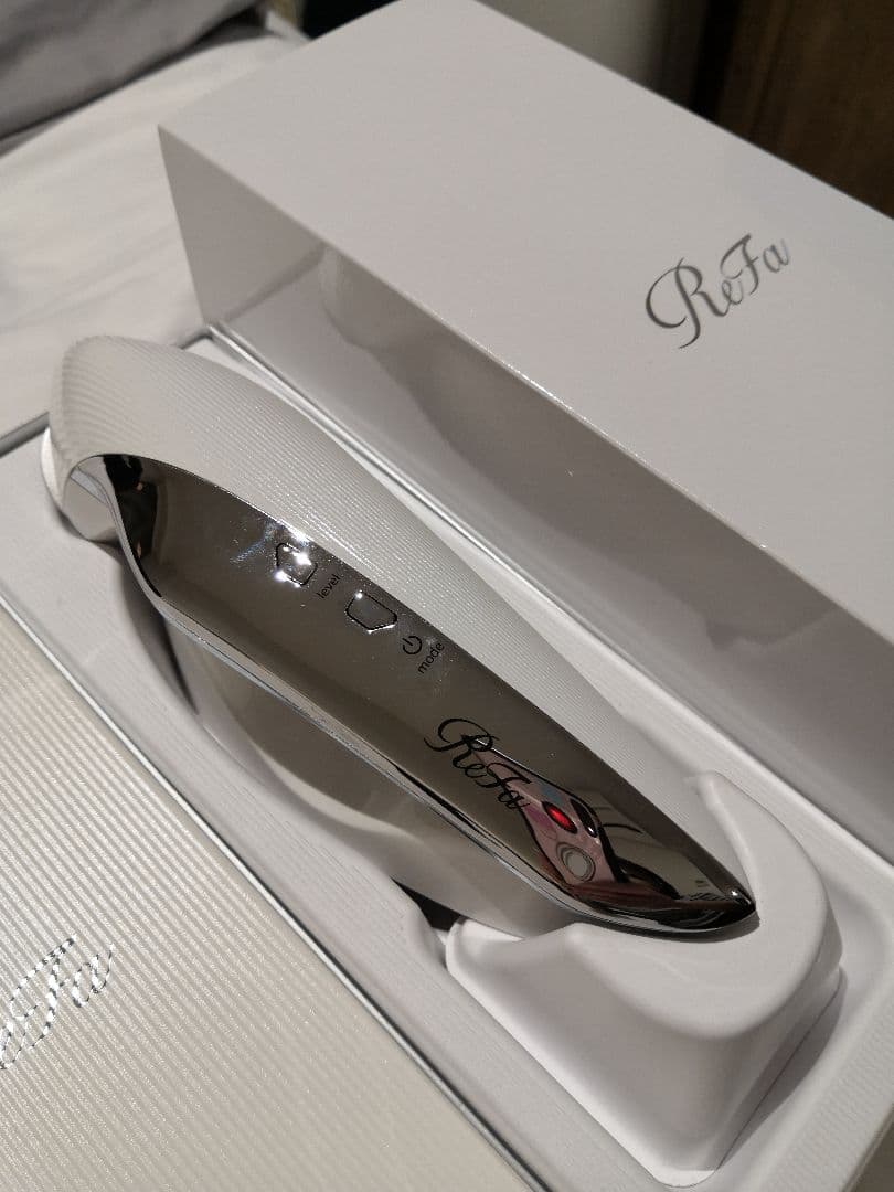 美品！MTG リファ ビューテックレイズ RF美顔器