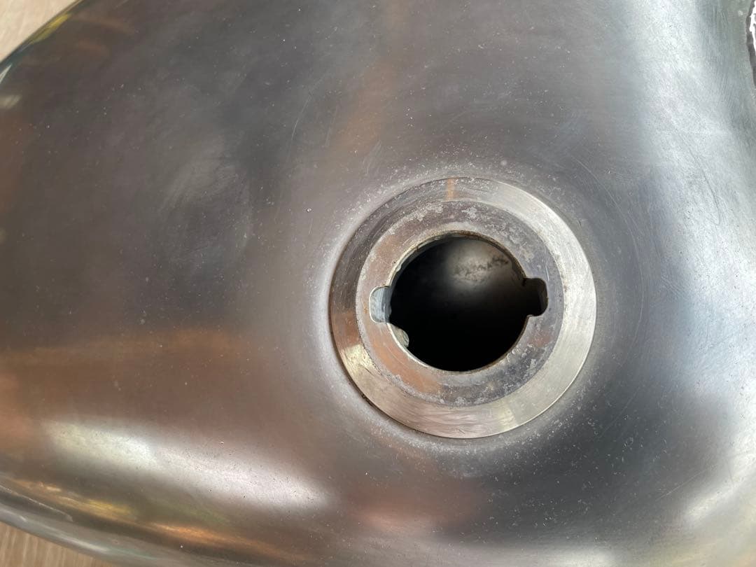 アルミタンク　　送料込み