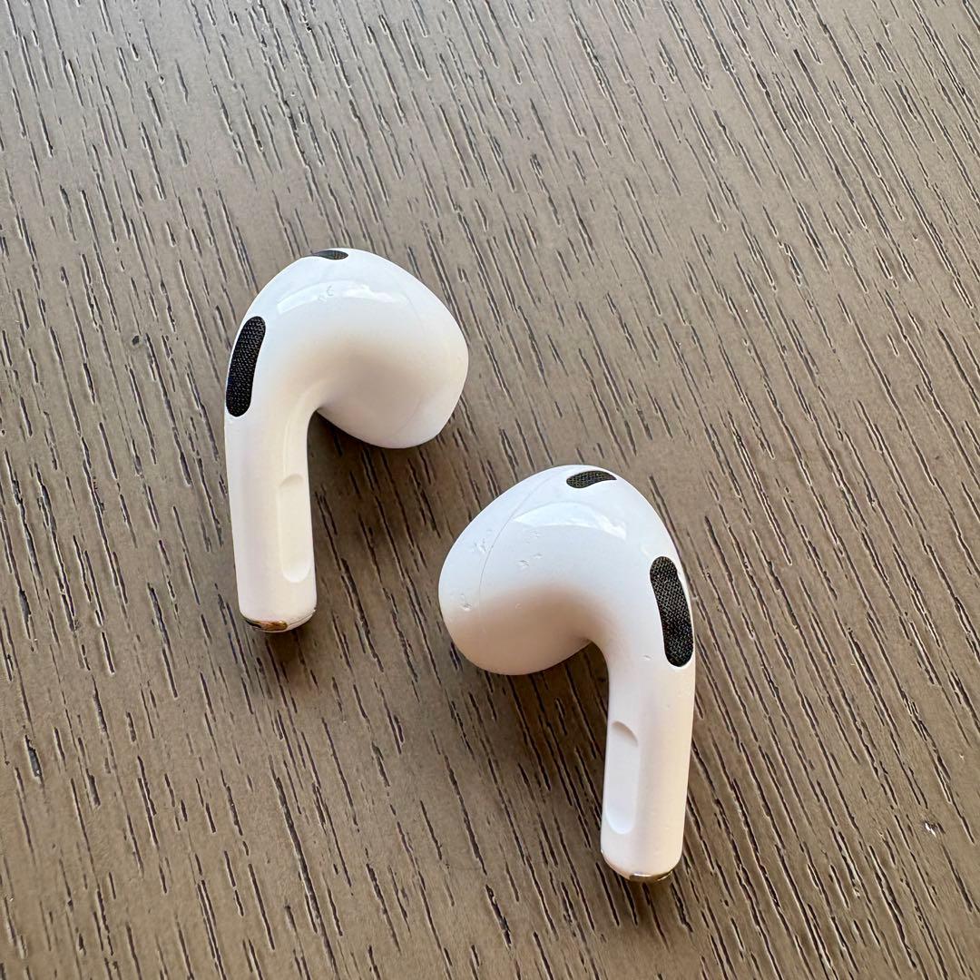 Apple AirPods 第三世代 本体 箱付き