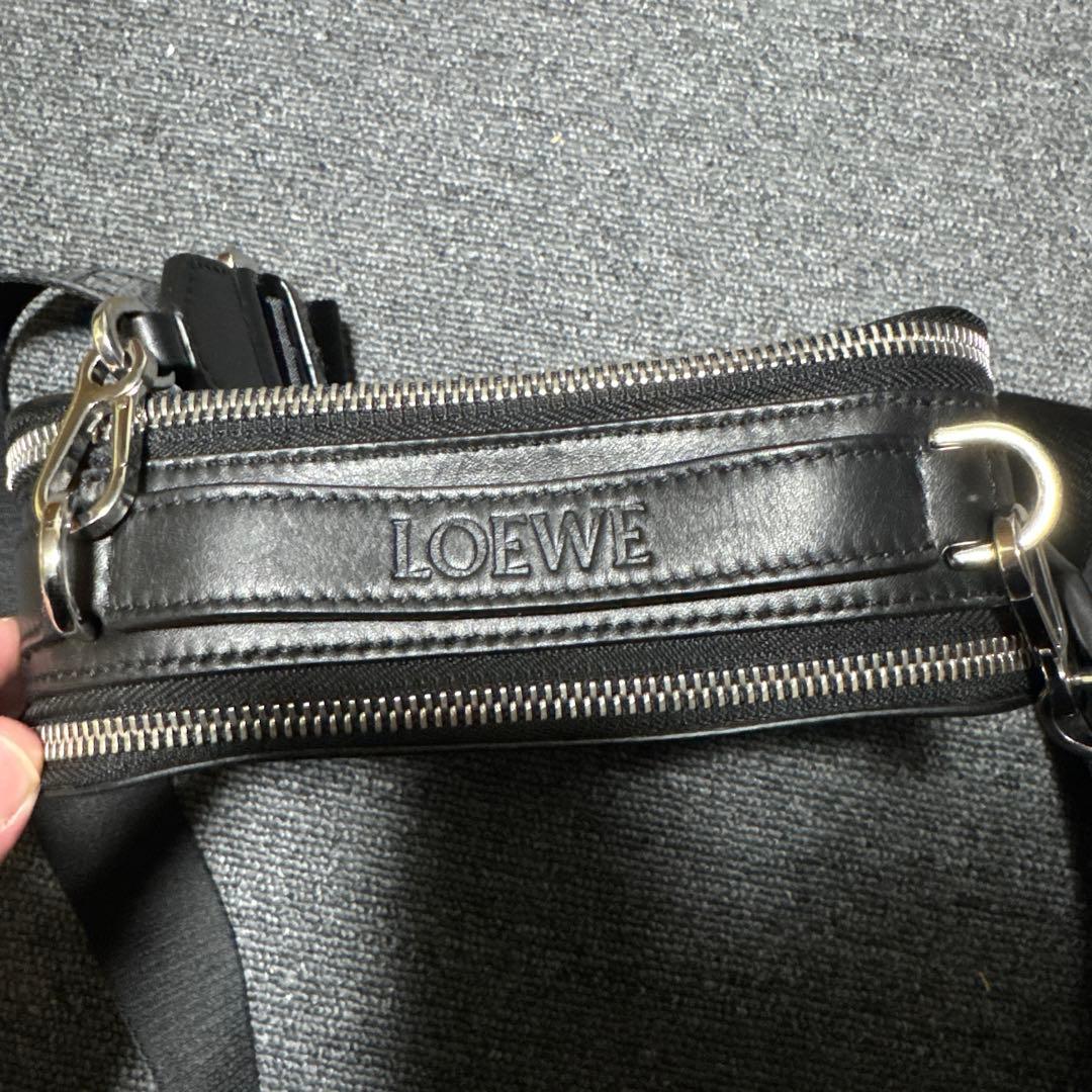 ロエベ　LOEWE ブラック ショルダーバッグクロスボディ カメラバッグ