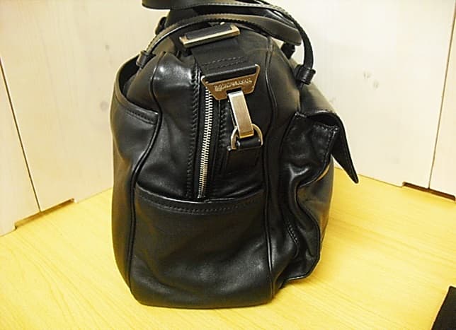 H*u様 エンポリオ アルマーニ◆ラム革製◆ショルダーバッグ◆