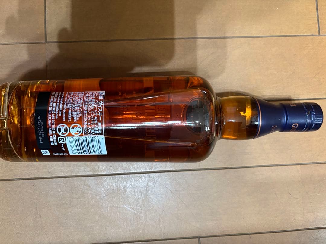 【新品未開栓】ザ・グレンリベット 18年 700ml 箱付き 正規品 ウイスキー