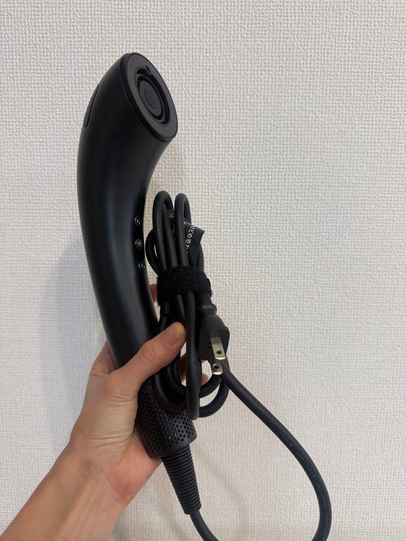 Brighte ヘアドライヤー ブラック/レッド