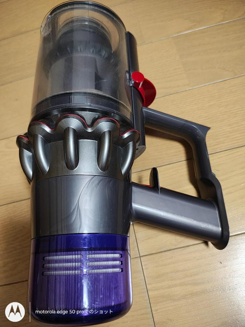 ダイソン★コードレス掃除機★V11本体★ＳV15★バッテリーは別売りです★2