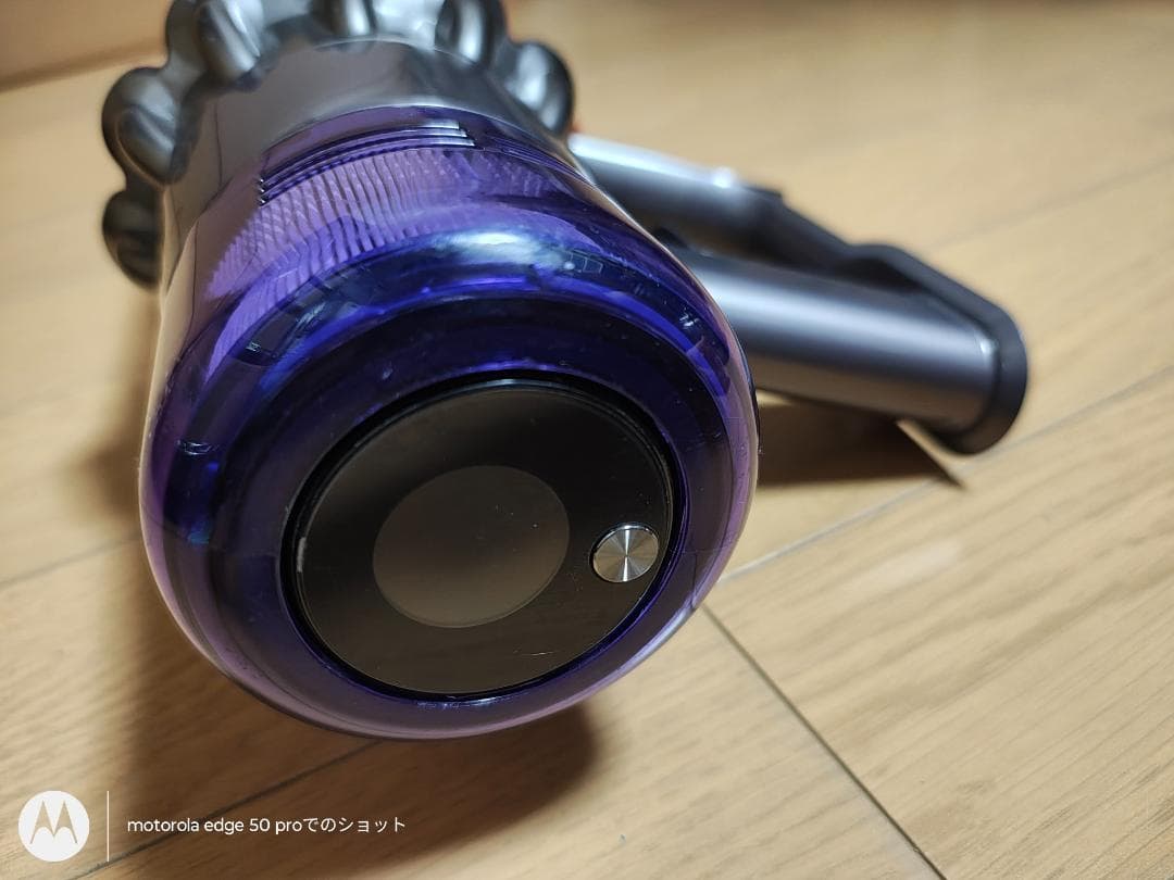 ダイソン★コードレス掃除機★V11本体★ＳV15★バッテリーは別売りです★2