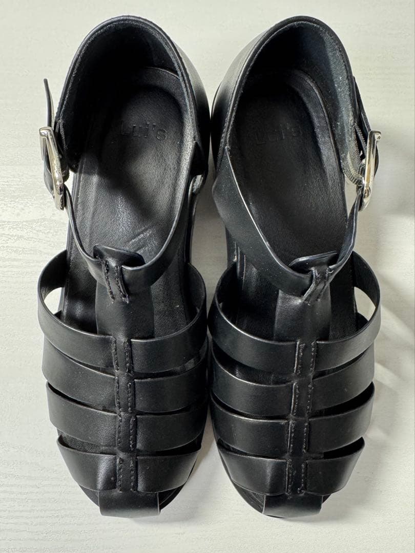 Lui’s ヒールグルカサンダル