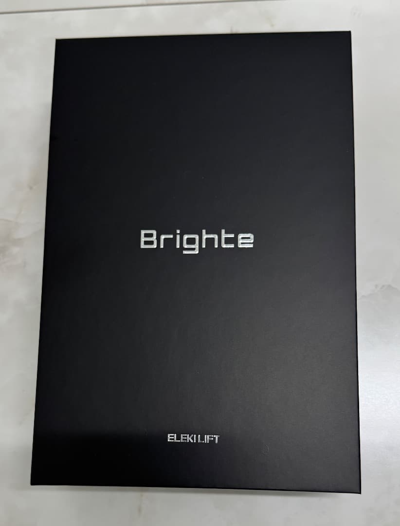 hn　Brighte ELEKILIFT 美顔器
