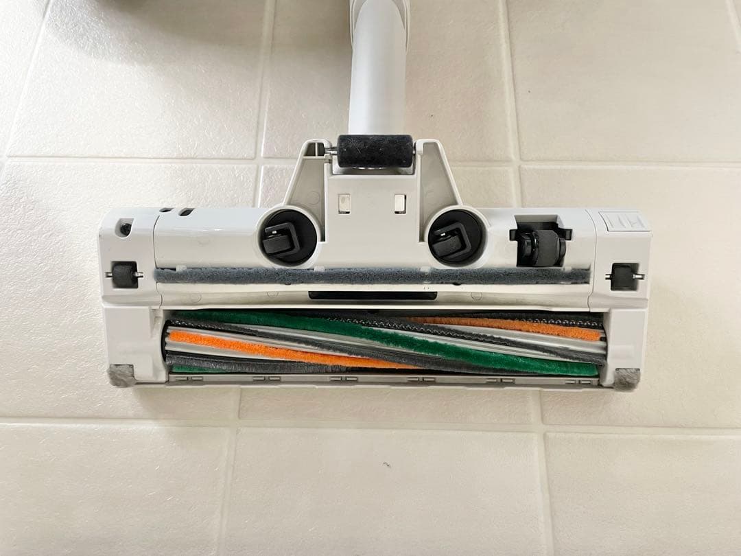 【実演機】東芝 ダストステーション搭載コードレスクリーナー