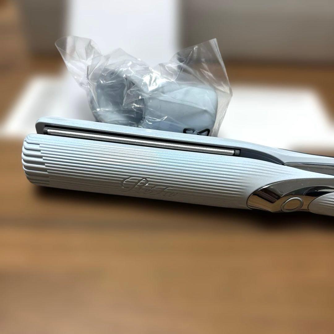 ReFa ストレートヘアアイロン 本体　白　ホワイト