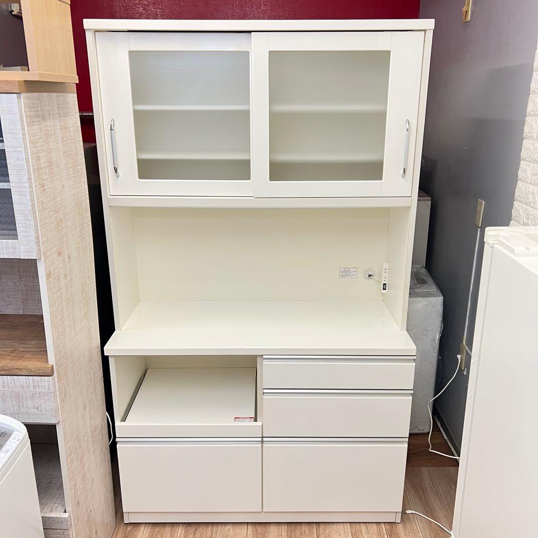 ニトリ　食器棚　カップボード