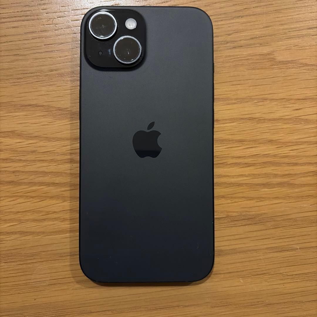 M*u様 B*o様 Apple iPhone 15 128GB ブラック 本体