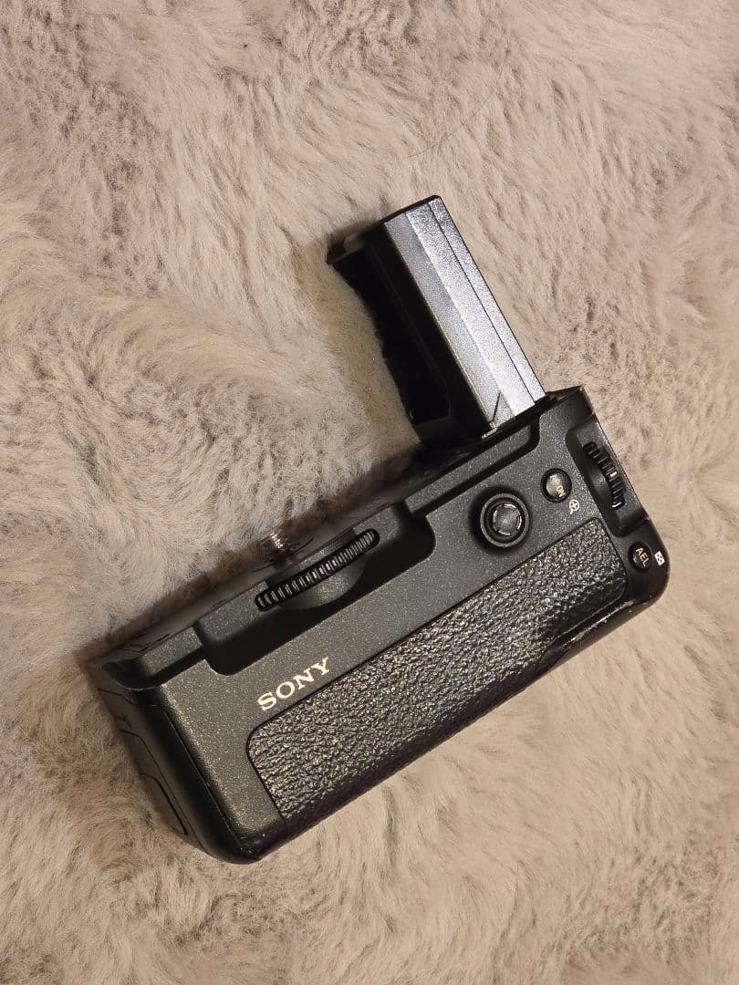 SONY α7 III 本体 + 付属アクセサリー / シャッター回数表示あり