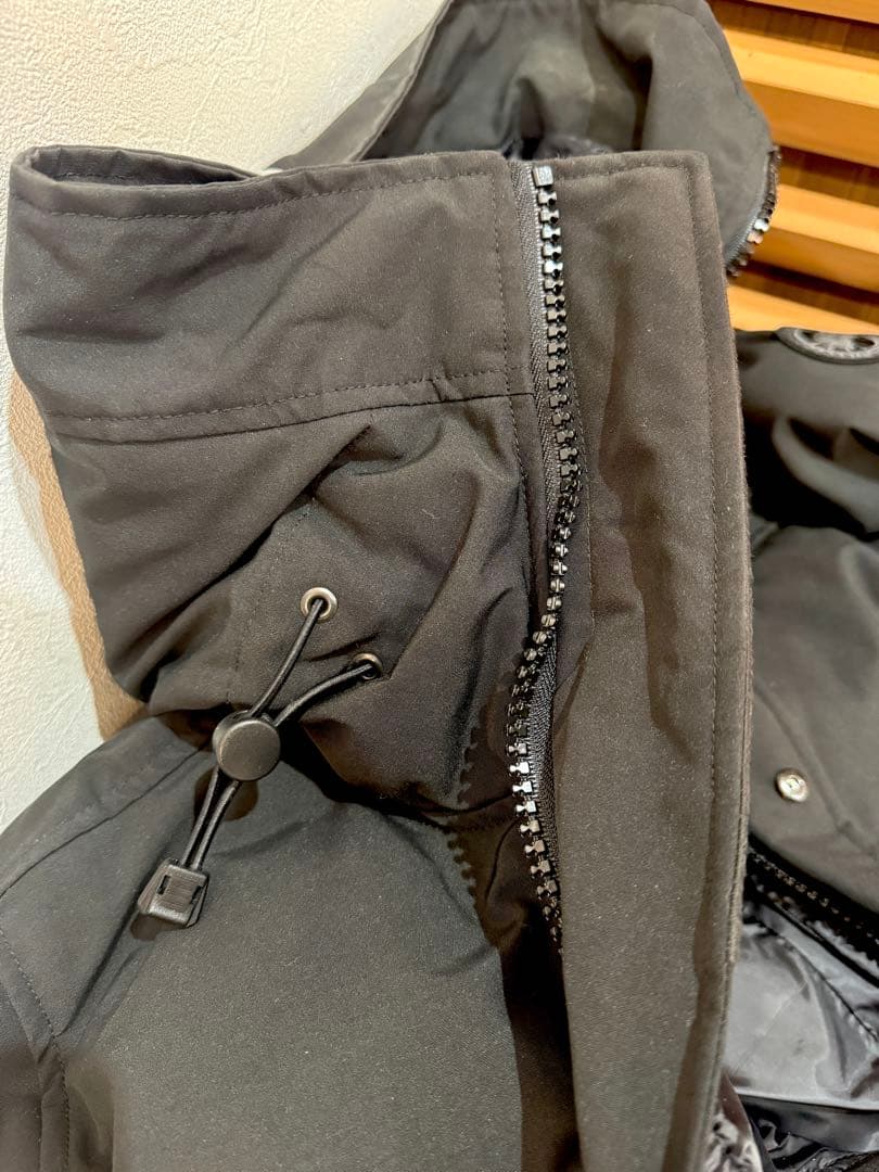 【4810】カナダグース マクミランパーカ ブラックレーベル