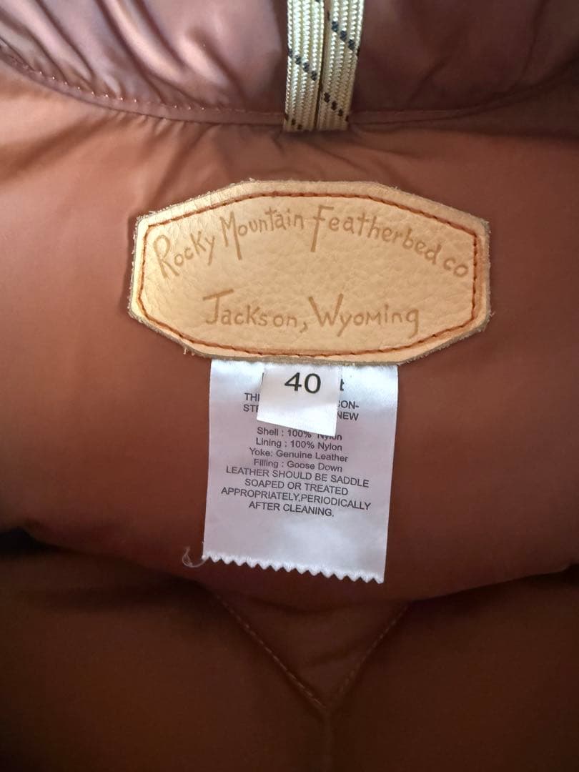 Rocky Mountain Featherbed Co. ダウンベスト 40