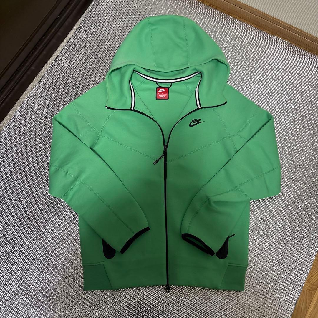 じ*ろ様 【激レアカラー】NIKE テックフリース セットアップ グリーン US