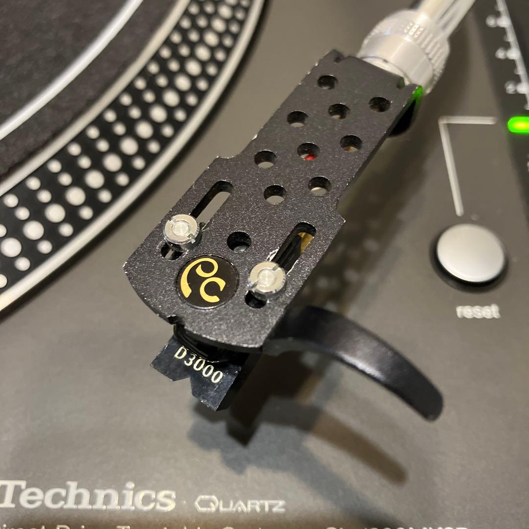 H*a様 Technics SL-1200MK3D ターンテーブル　リスニング用