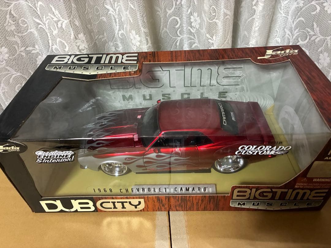 1966 Chevrolet Camaro 1/18ミニカー
