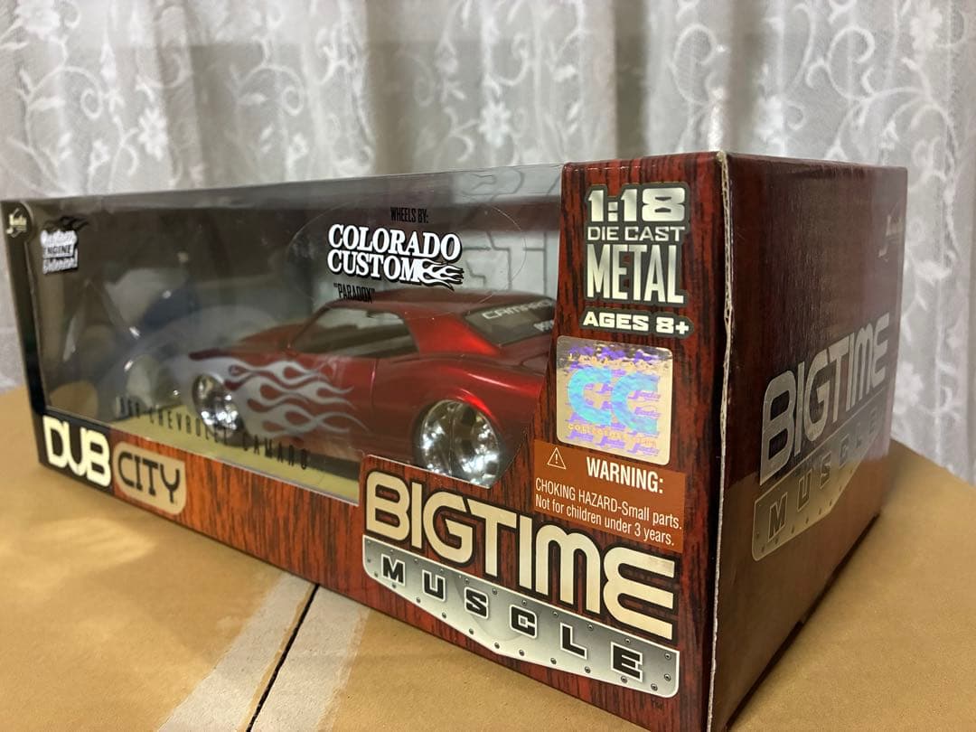 1966 Chevrolet Camaro 1/18ミニカー