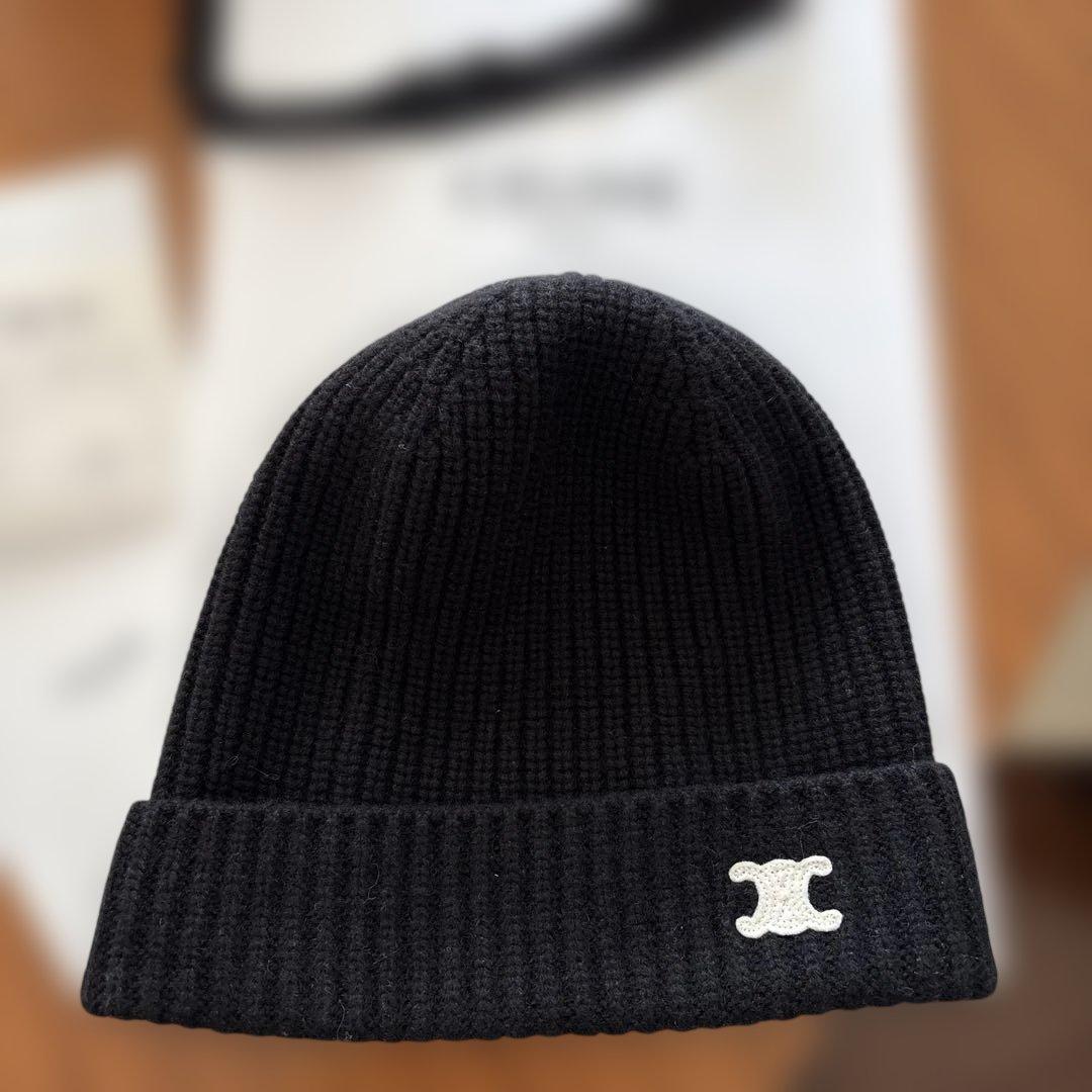 CELINE ニット帽ブラック
