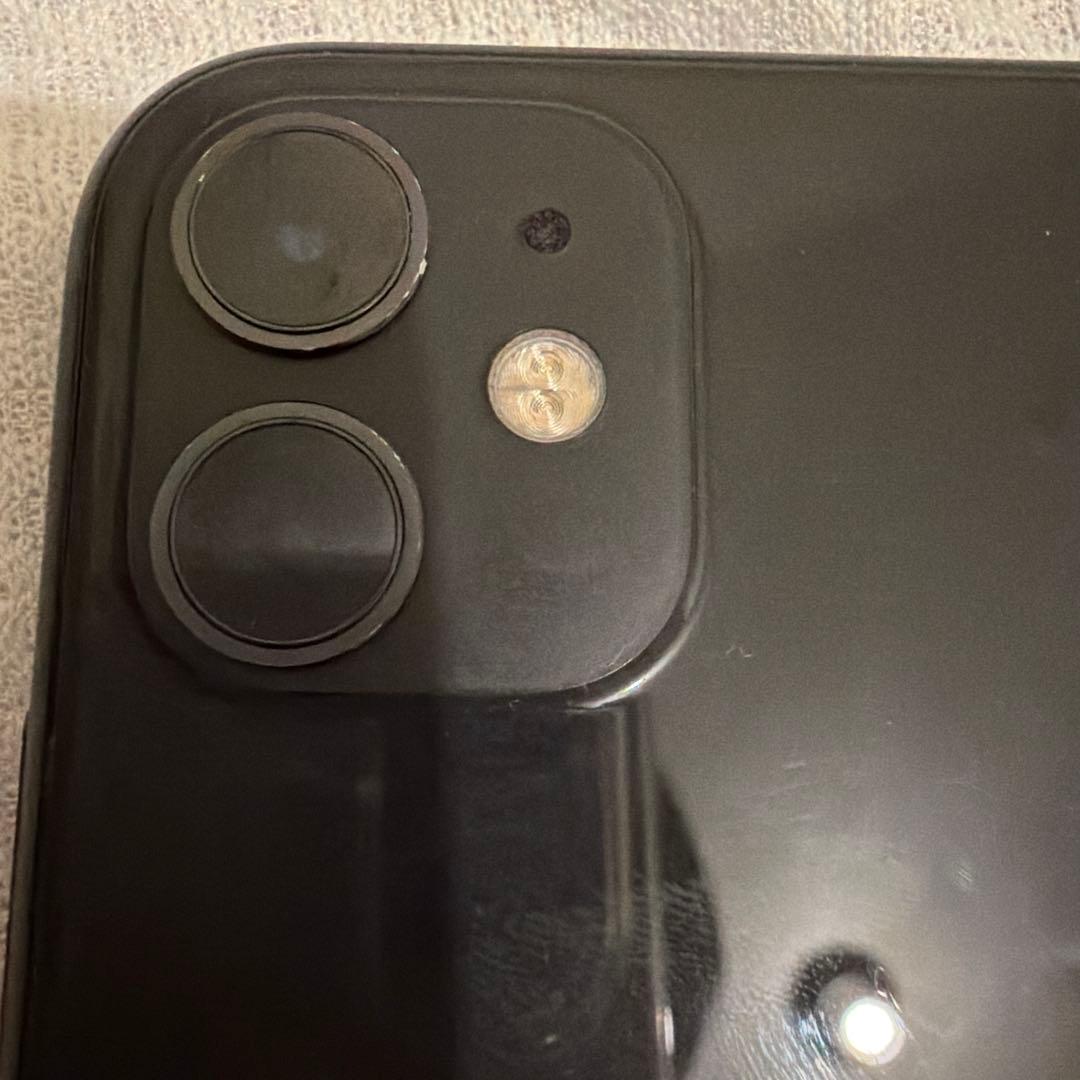 Apple iPhone 11 ブラック 本体64gb