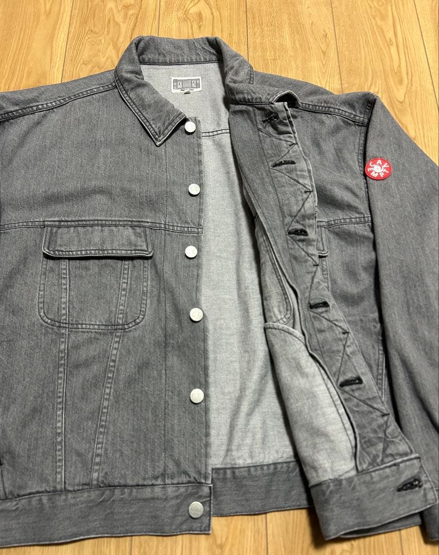 ジャケット・アウター C.E / WASHED BLACK DENIM TRUCKER JACKET