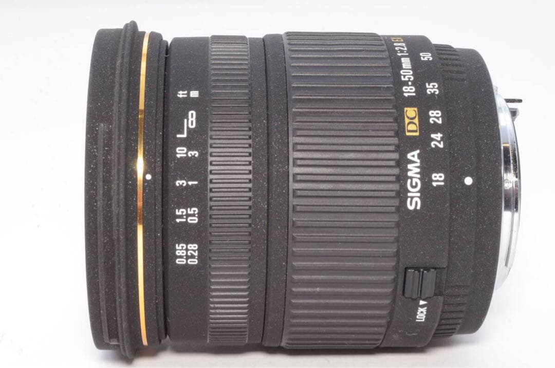 SIGMA 18-50mm F2.8 DC ズームレンズ