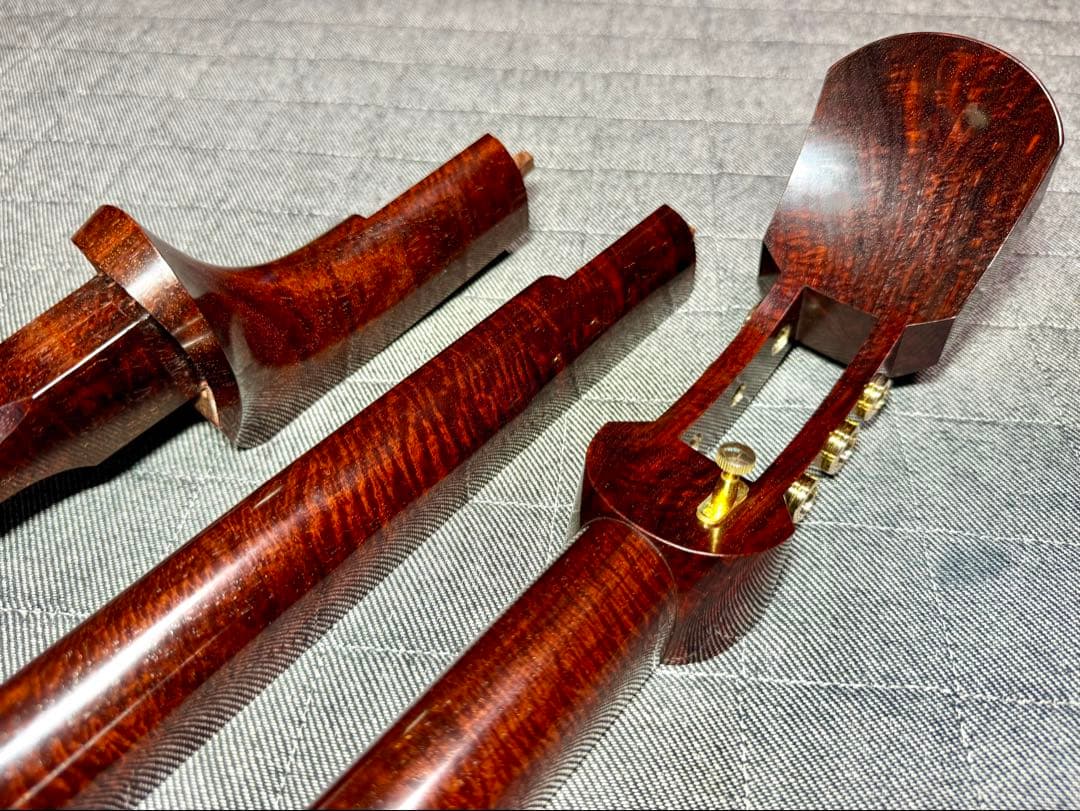 【虎・瘤杢】最高峰 津軽三味線 金細 子持綾杉 極上美品 超希少複雑混合杢 太棹