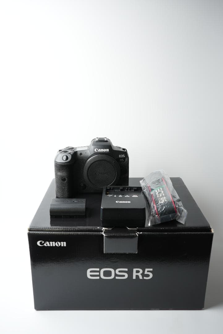 Canon キャノン EOS R5 ボディ ミラーレス一眼