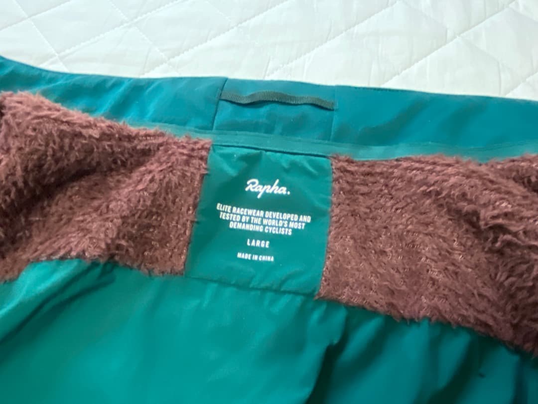 ラファ プロチーム インサレーテッド ジレ