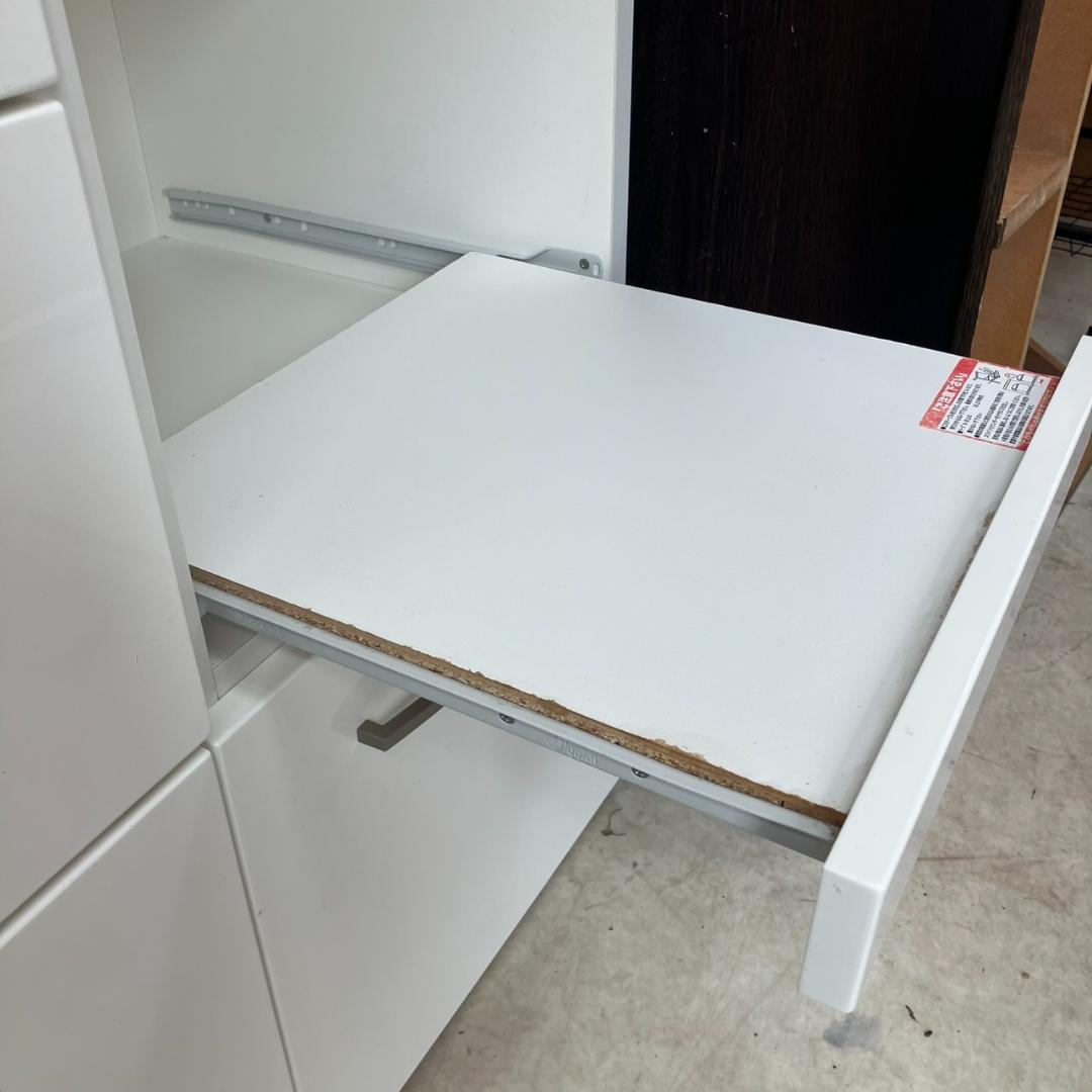 【福岡市　市内近郊限定】ニトリ 食器棚 ホワイト ガラス扉 配送設置無料♬