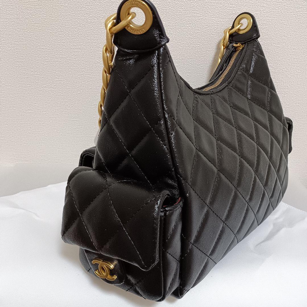 CHANEL ブラック ショルダーバッグ