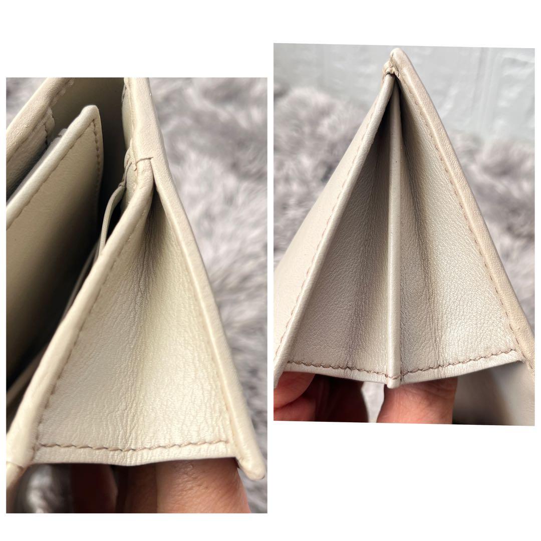 美品✨GUCCI インターロッキング　長財布　GGキャンバス ホワイト