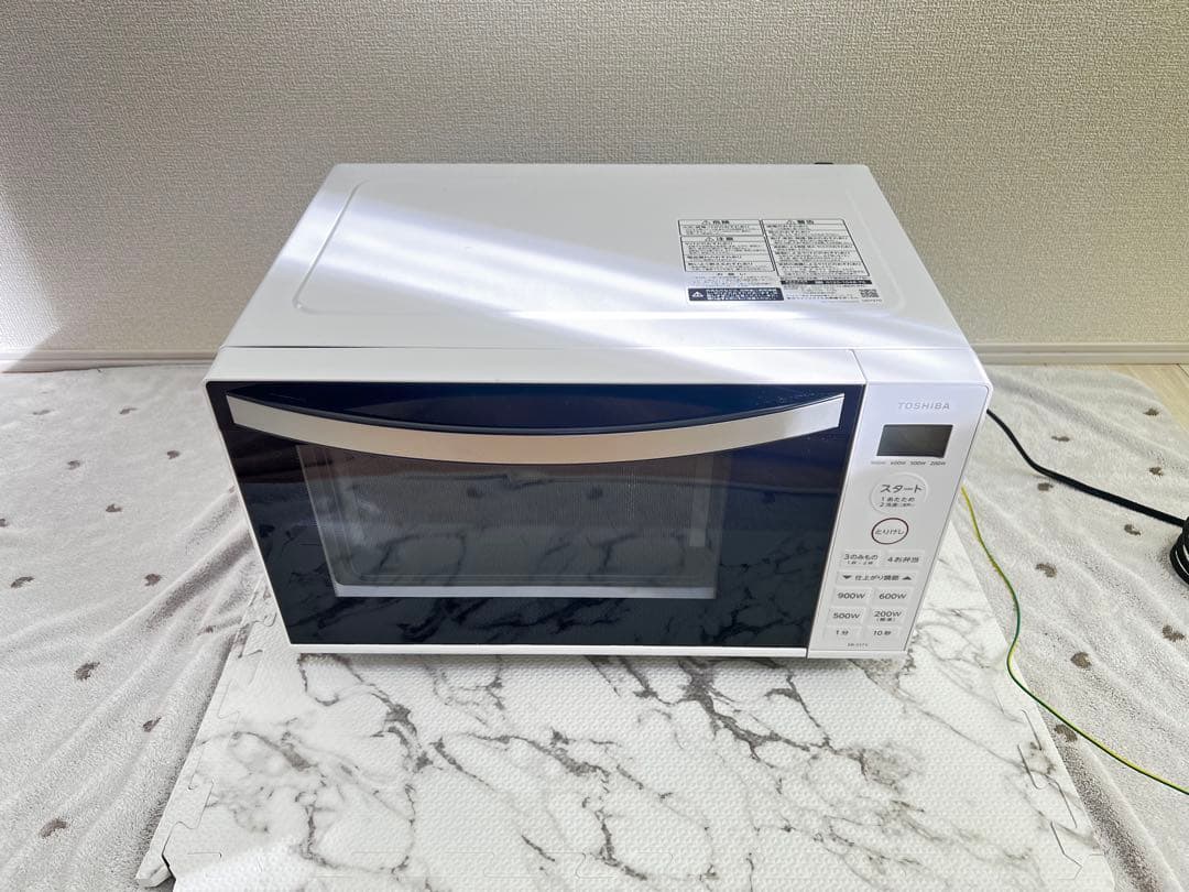 2023年製TOSHIBA 電子レンジ ER-S17Y(W)