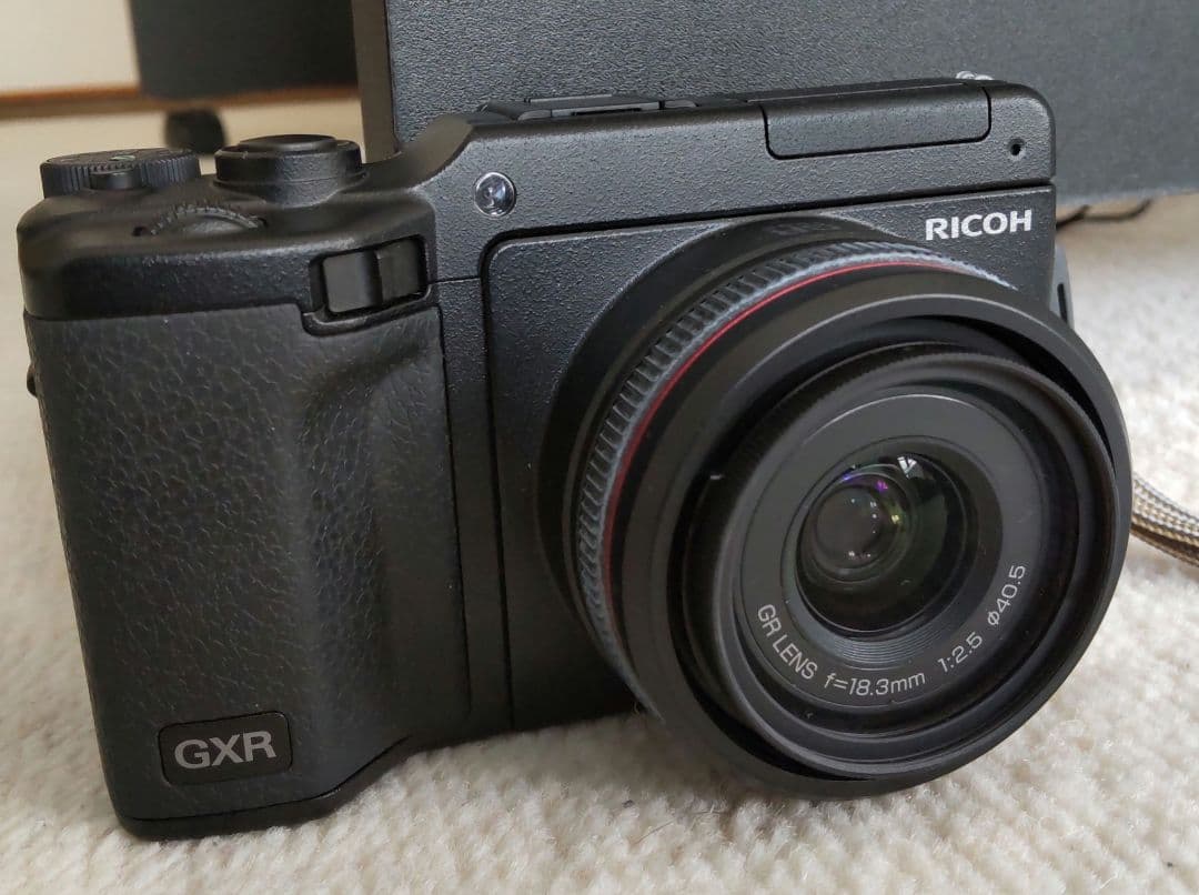美品　RICOH GXR デジタルカメラ